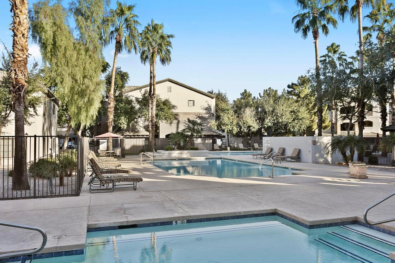 Cozysuites With 2 Pools, Jacuzzi, Arcade! 06 Appartement Chandler